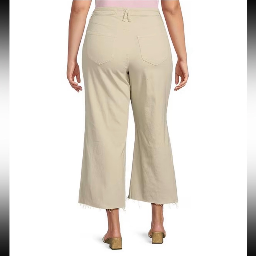 Good American Cream Wide-Leg Jeans - Picture 2 of 6